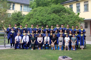 2020届伟德bv1946水文院水利工程专业硕士3班毕业留念