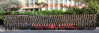 2017届伟德bv1946水文院本科生毕业留念