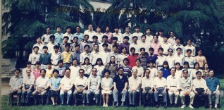 1994年伟德bv1946水文系94届毕业合影