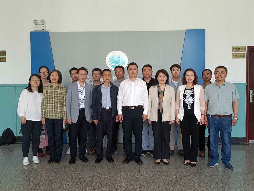 伟德bv1946民盟青年盟员学术沙龙在我院举行